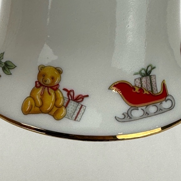 Lenox Porcelain Pere Noel Bell Santa Bag of Toys Holding Stocking And Candy Cane - Picture 10 of 13